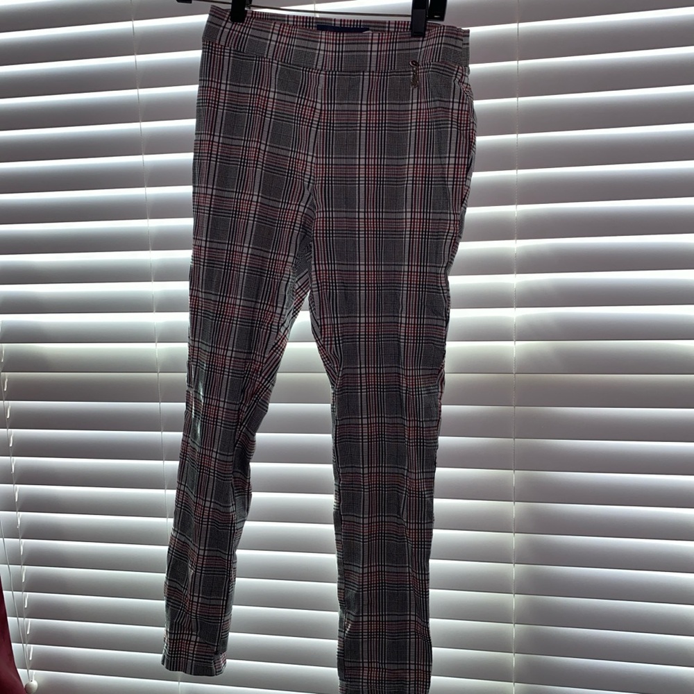 Rare Tommy Hilfiger Women’s Plaid Pants - Black, White, Red